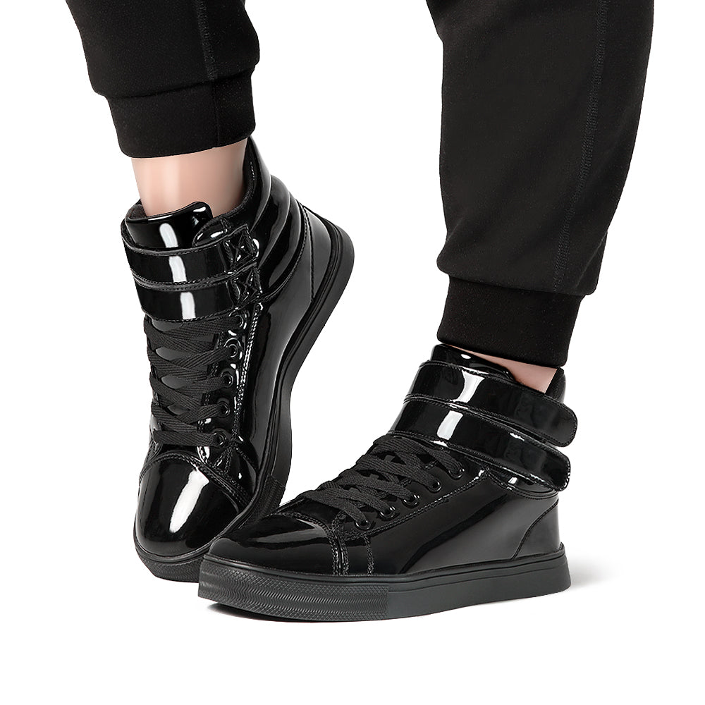 Alexandra Glossy Sneaker