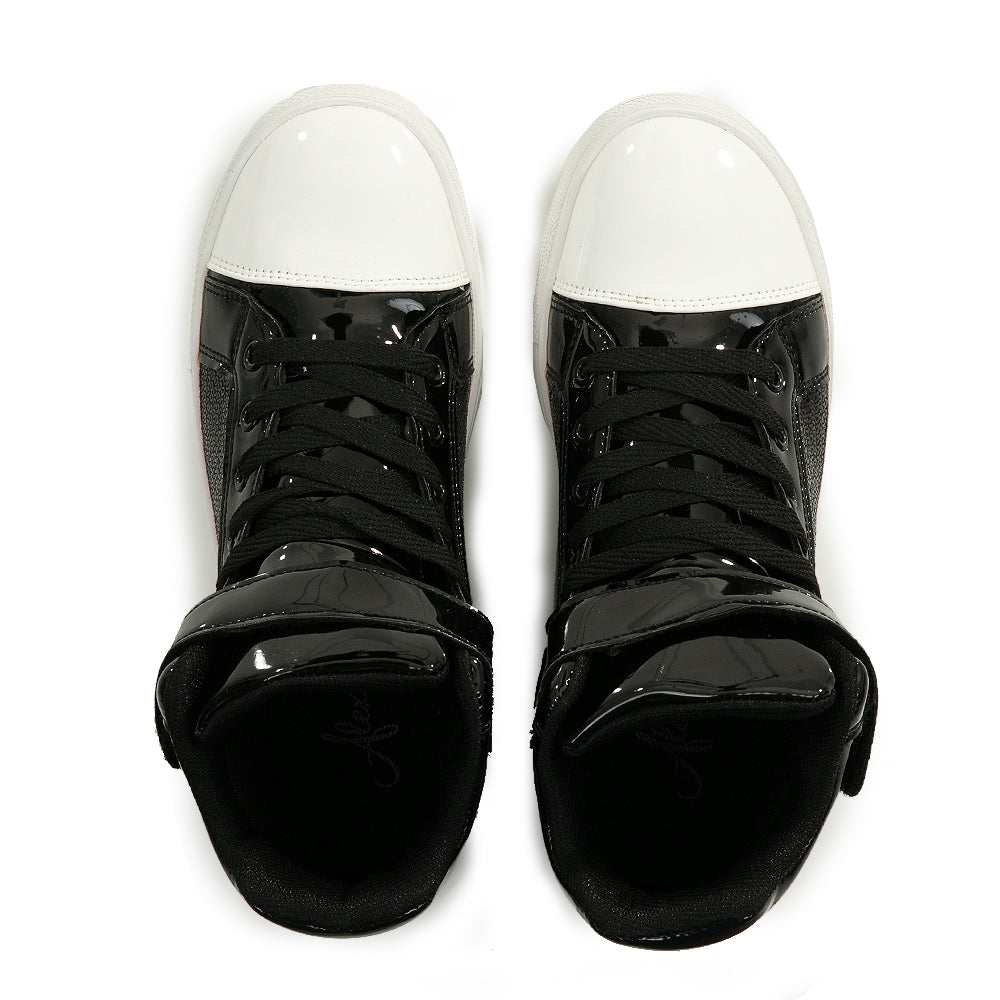 D.A.T.E.　COURT SHINY WHITE-GLITTER BLACK Alexandra Sequin Sneaker AC20 | Just For Kix